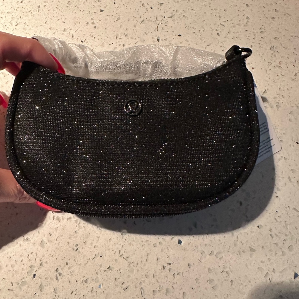 NWT lululemon athletica Black Sparkle Wristlet Clutch